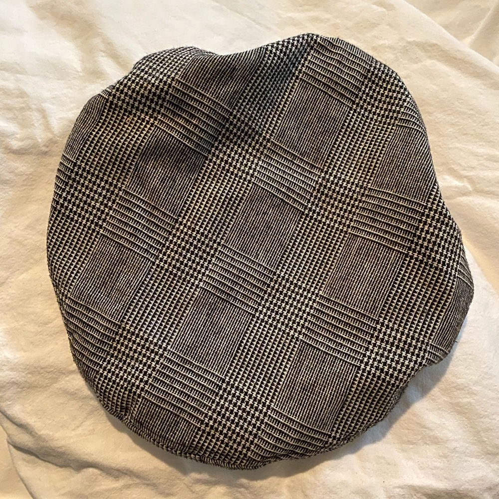 Cute French style hat.